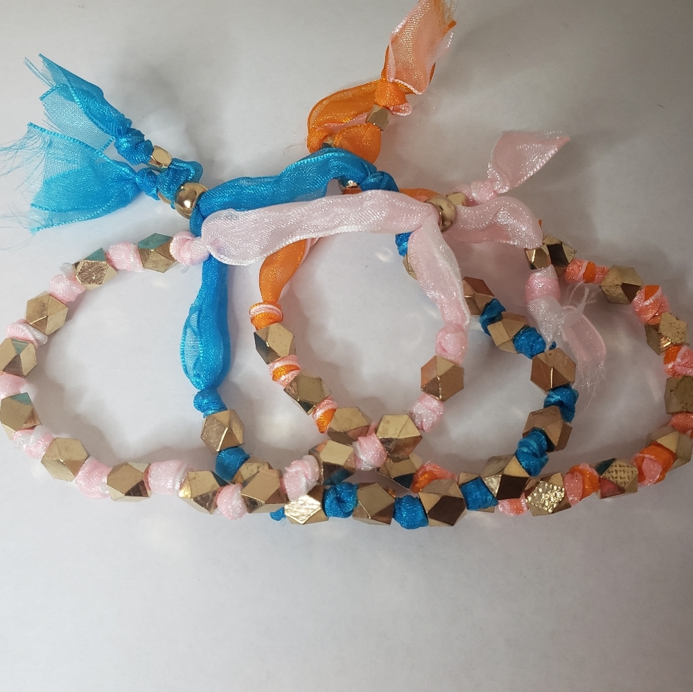 Braclets - Picture 3 of 3